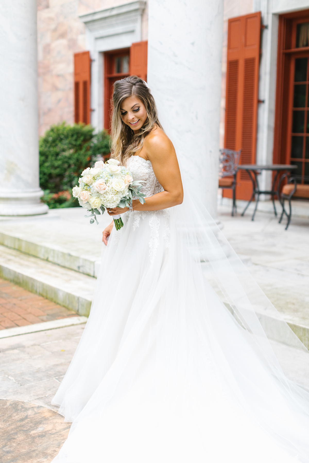 Veil Weights To Save the Day!, Wedding Planning Tip